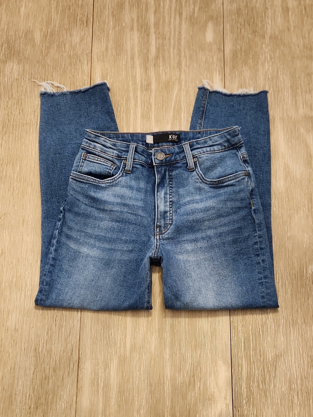 Kut from the Kloth Frayed Hem Denim High Rise Rachael Fab Ab Mom Jeans (Size: 4)